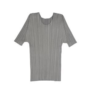 Like NEW! PLEATS PLEASE ISSEY MIYAKE Gray Basics T-shirt Size 3